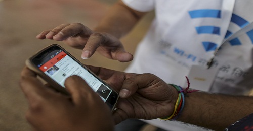 Free Wifi Project of Google Is Now Powering 400 India Railway Stations